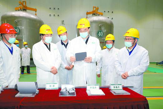 陈全国在乌鲁木齐市调研时强调 完整准确全面贯彻新发展理念 紧贴民生推动经济高质量发展