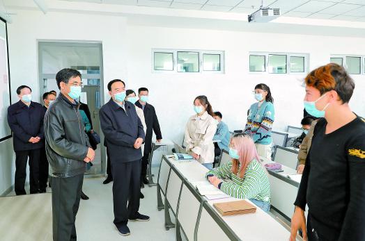 陈全国在新疆大学调研时强调 聚焦总目标落实立德树人根本任务 办好人民满意的教育培养时代新人 陈全国在新疆大学调研时强调 聚焦总目标落实立德树人根本任务 办好人民满意的教育培养时代新人