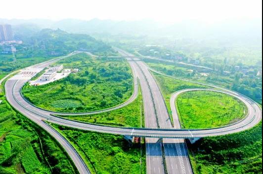 十一师在建工程全力冲刺全年目标任务：冲刺四季度 打响“收官战”
