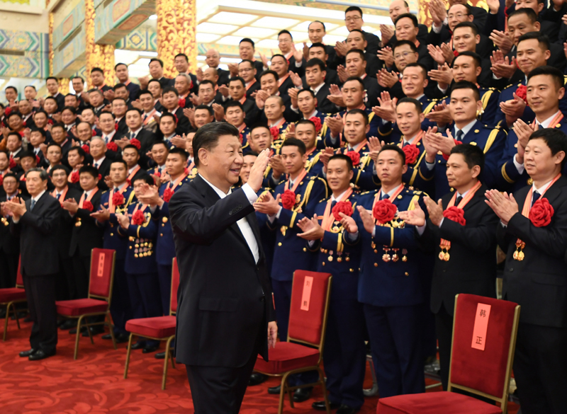 习近平会见全国应急管理系统先进模范和消防忠诚卫士表彰大会代表