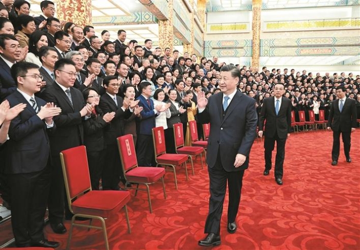 习近平会见中华全国新闻工作者协会第十届理事会第一次会议暨中国新闻奖颁奖会代表
