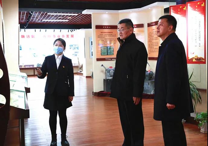 兵团统战部领导来十一师慰问归侨侨眷