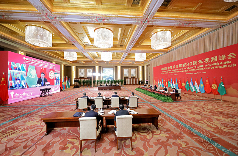 习近平主持中国同中亚五国建交30周年视频峰会