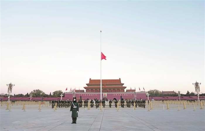 敬爱的江泽民同志永垂不朽 ——全国各地各族人民沉痛悼念江泽民同志