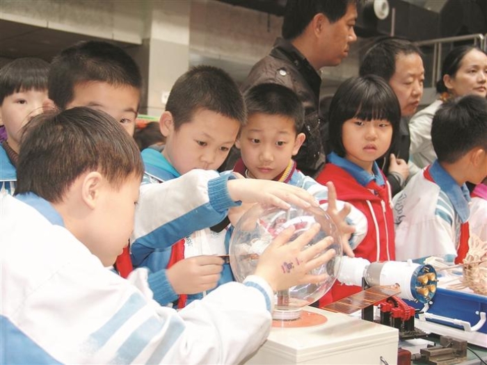 媒体解读丨培养造就科技创新后备人才 ——兵团科学技术协会开展青少年科学素质提升行动纪实