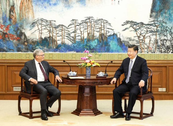 习近平会见美国比尔及梅琳达·盖茨基金会联席主席比尔·盖茨