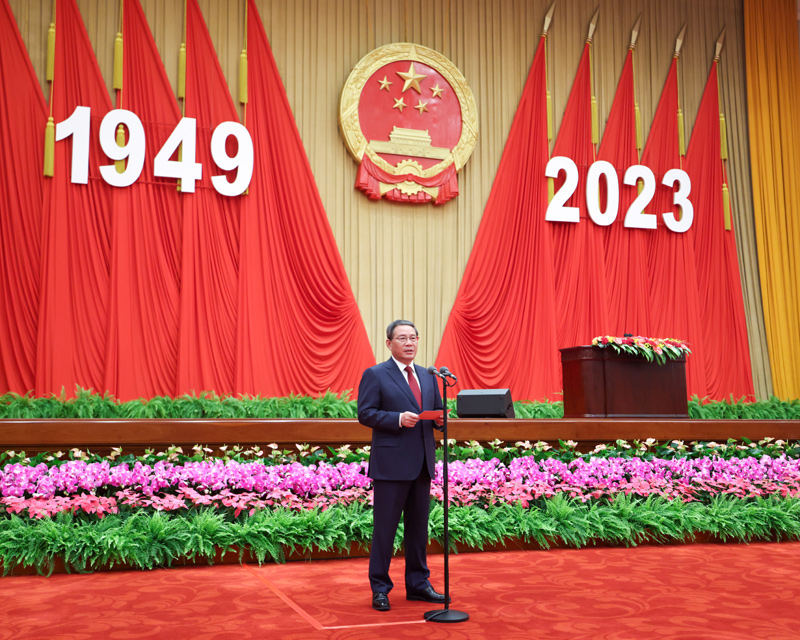 庆祝中华人民共和国成立74周年招待会在京举行 习近平发表重要讲话