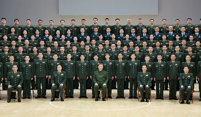 习近平在视察陆军军医大学时强调：面向战场面向部队面向未来 努力建设世界一流军医大学