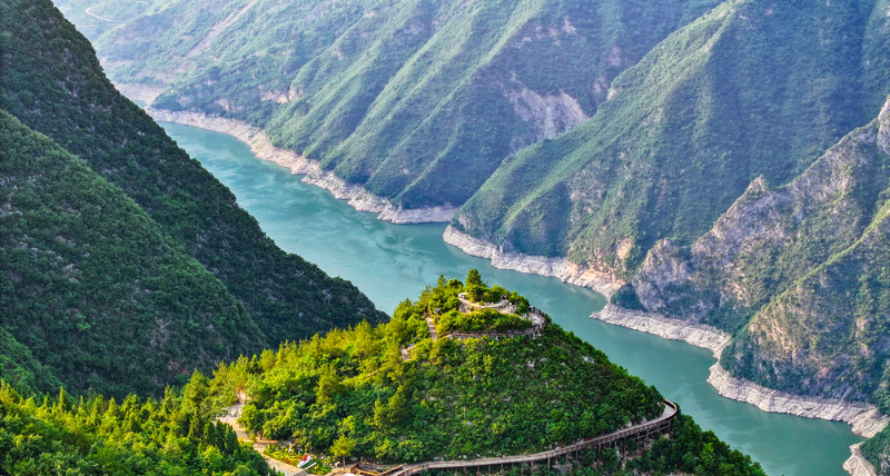 “两山”理念改变中国引领时代