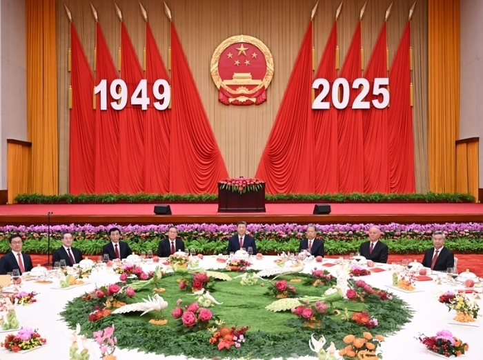 庆祝中华人民共和国成立76周年招待会在京举行 习近平发表重要讲话