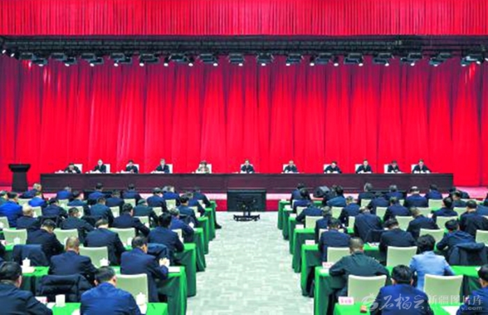 陈小江在自治区党委落实中央巡视反馈意见整改工作动员部署暨工作推进会上强调 坚决把中央巡视反馈问题整改到位 为建设社会主义现代化新疆提供坚强保证 艾尔肯·吐尼亚孜祖木热提·吾布力努尔兰·阿不都满金何忠友张柱陈明国出席